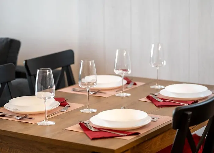 Corvin Railway Rest Apartament *